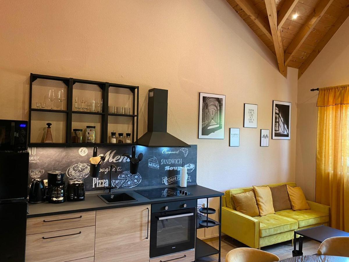 Ferienwohnungen Park Cafe Am Kurpark Бернкастель-Кюс Екстер'єр фото